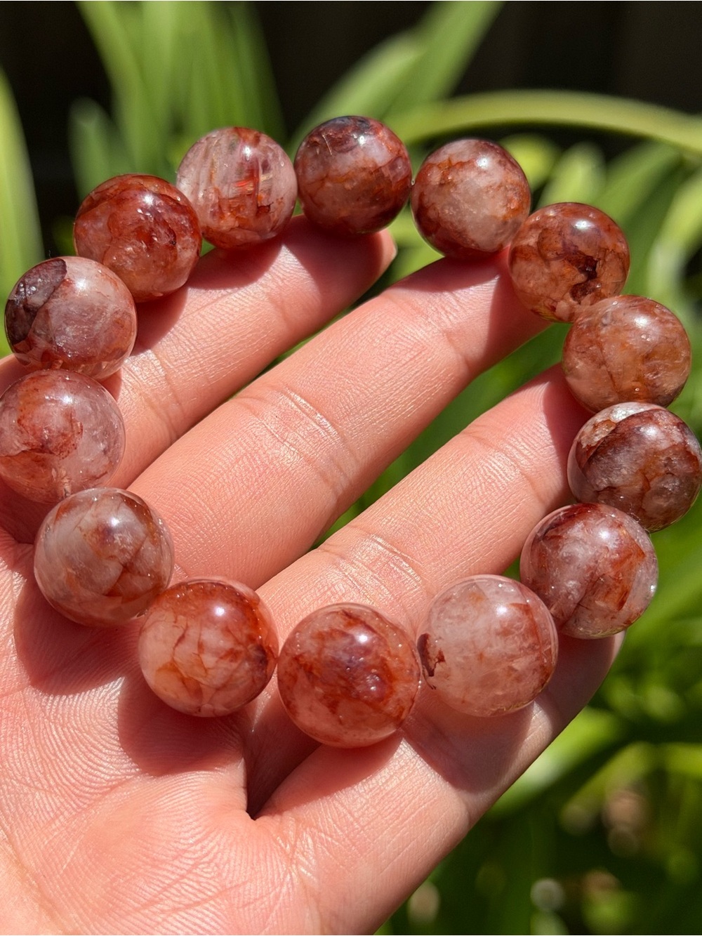 15mm Red Strawberry‎ Quartz Beaded Stretch Bracelet 2062